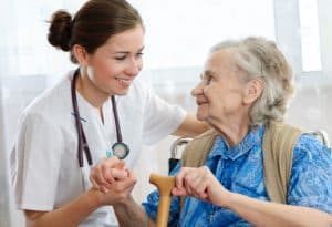 קורס עזרה ראשונה לצוותים הסיעודיים המטפלים בקשישים וחולים
